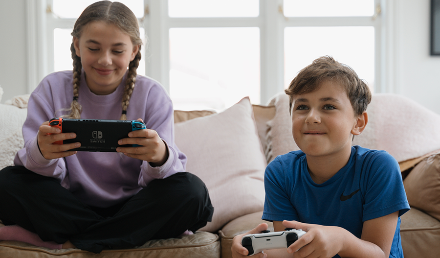 Understanding Video Game Age Ratings - Kingston Technology