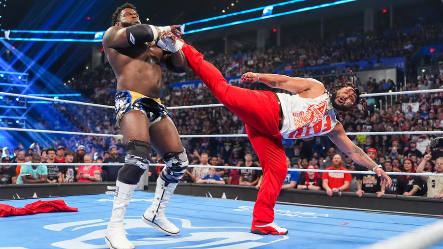 Kick shot in WWE